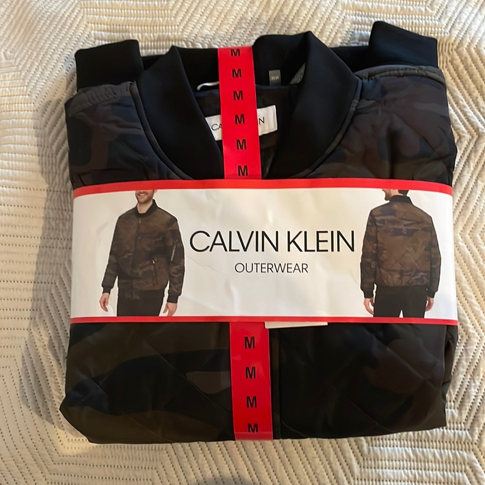 Calvin Klein diamound quilted bomber jacket new